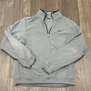 Men’s Nike Gray Pullover, Size Large, Small Spots Shown, Great for Everyday Wear